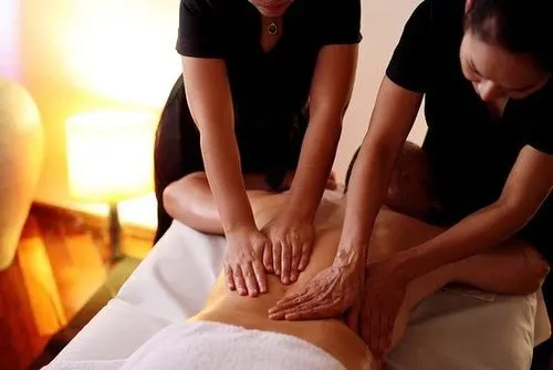 Four Hand Massage Service in Jaipur